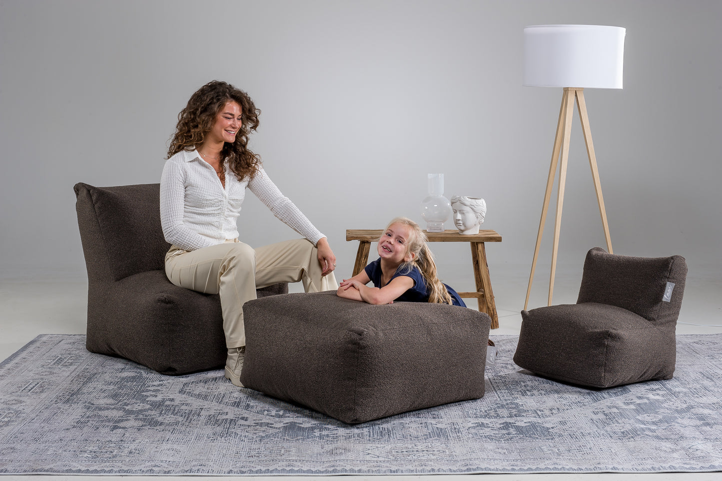 Laui Lounge™ - Retro Square Pouf Dark Brown