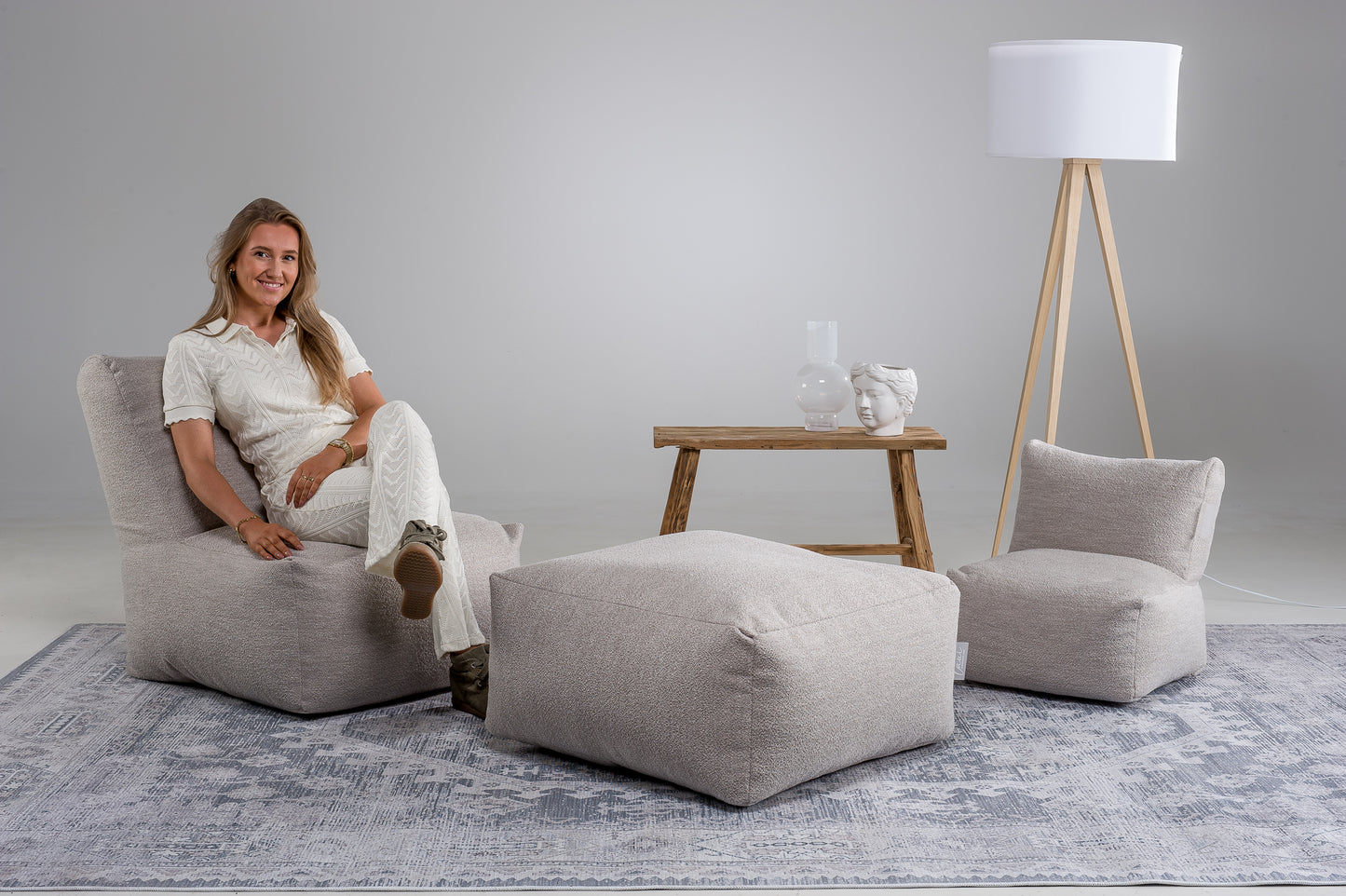 Laui Lounge™ - Retro Square Pouf Natural