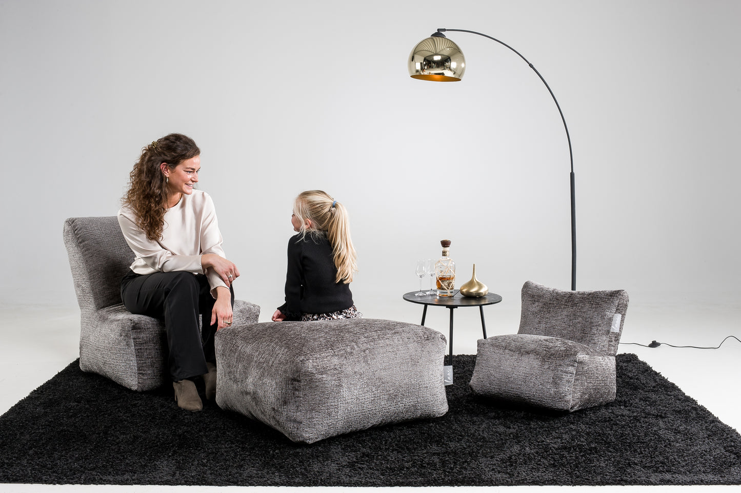 Laui Lounge™ - Vogue Square Pouf Wood